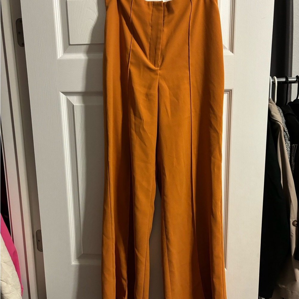 Burnt orange Wide leg dressy pant!